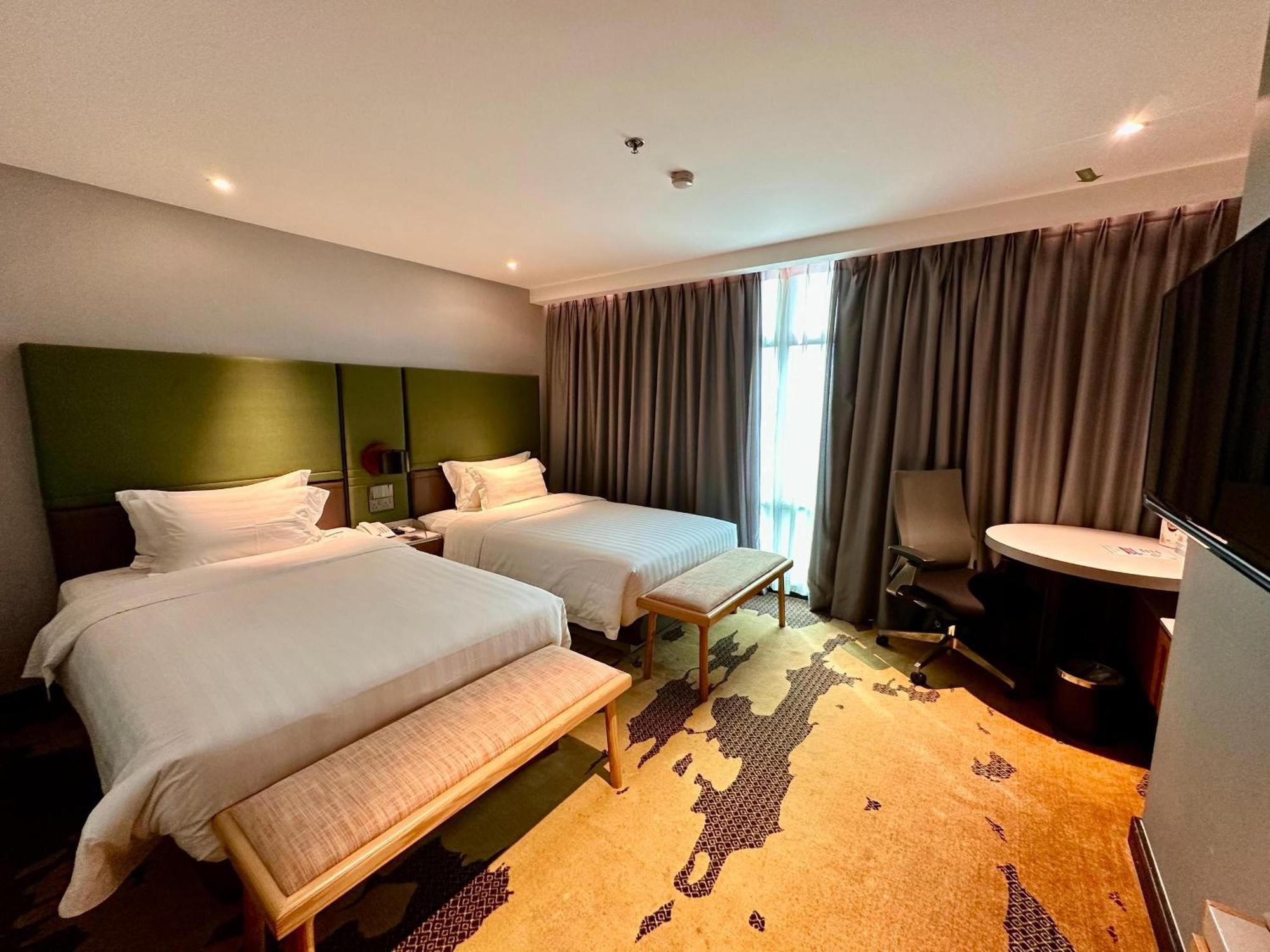 King Park Hotel Kota Kinabalu Ngoại thất bức ảnh