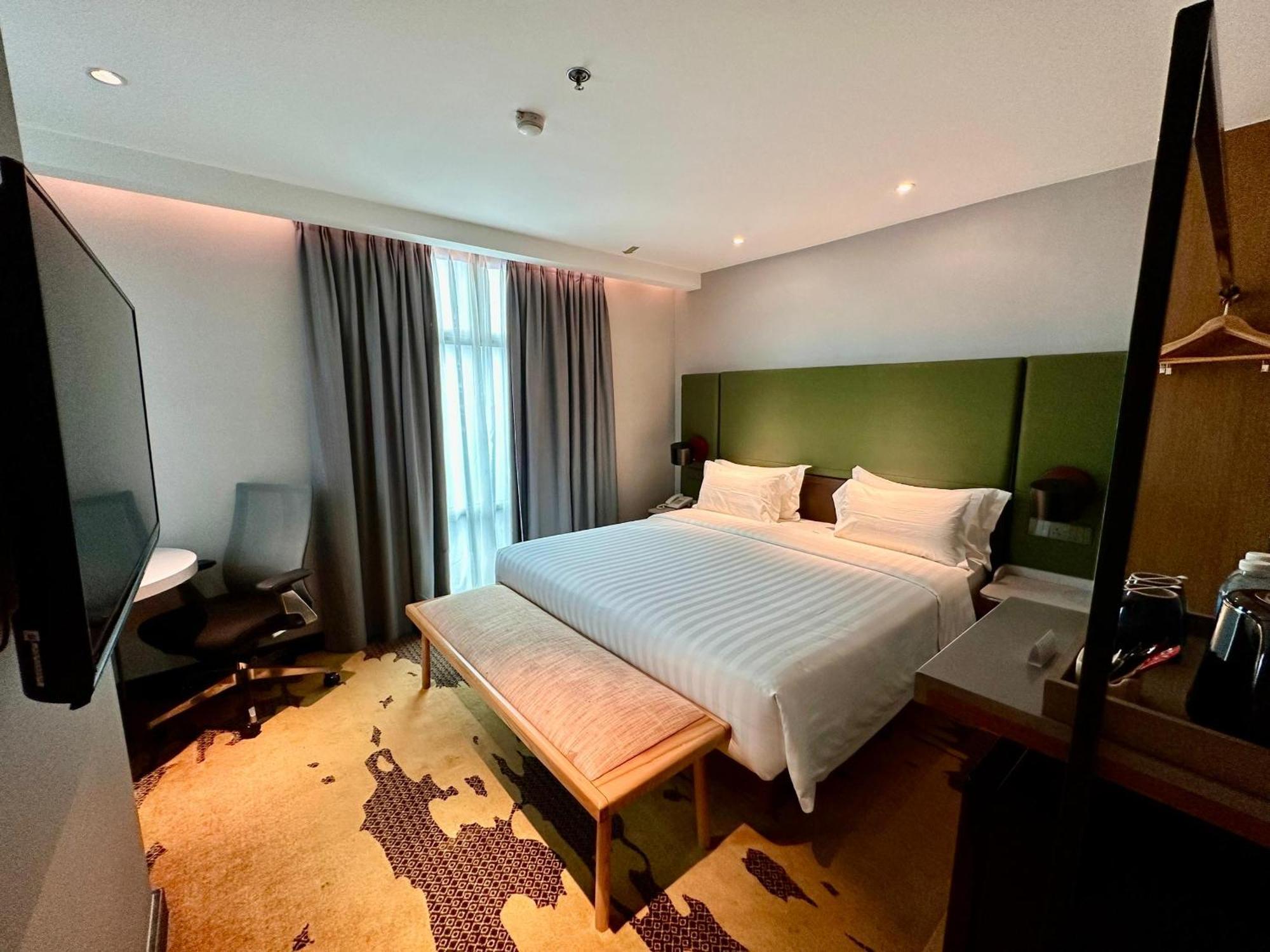 King Park Hotel Kota Kinabalu Ngoại thất bức ảnh