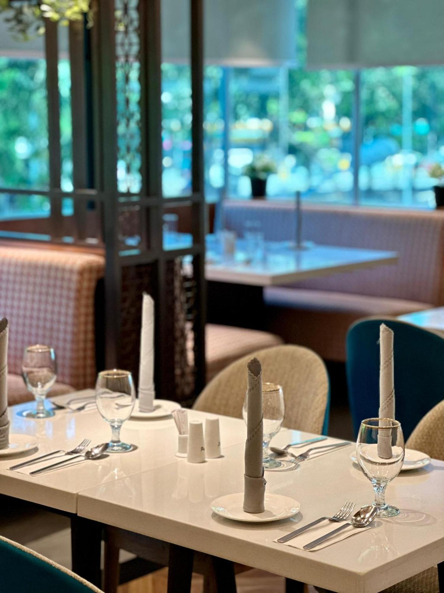 King Park Hotel Kota Kinabalu Ngoại thất bức ảnh